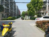 周邊配套實施齊全，南北通透，居家首選